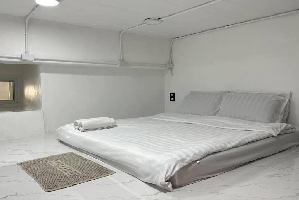 Megun Capsule 150 Cm Apartman Bangkok Kültér fotó
